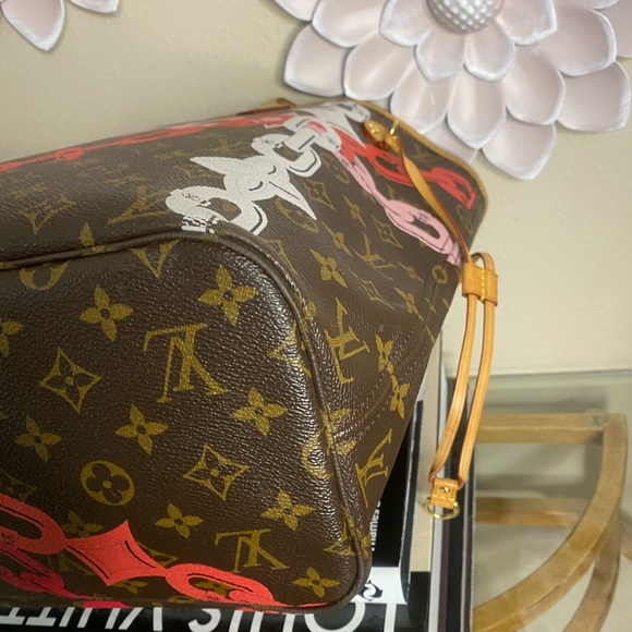 Louis Vuitton Monogram Limited Edition Neverfull MM Bay Chain - Picture 9 of 15